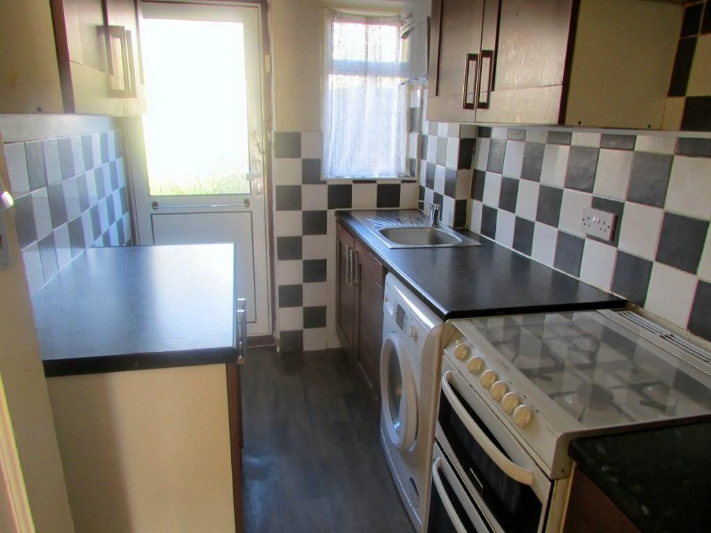 4 Bedroom SEMI DETACHED to Rent in WEMBLEY, HA9 6LS