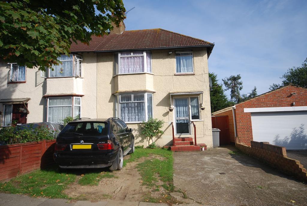 3  Bed END TERRACED Property to Rent in WEMBLEY, HA0 4LH