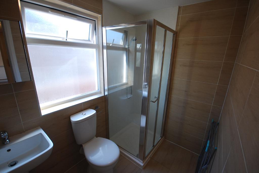 2 Bedroom FLAT to Rent in WEMBLEY, HA0 4TH