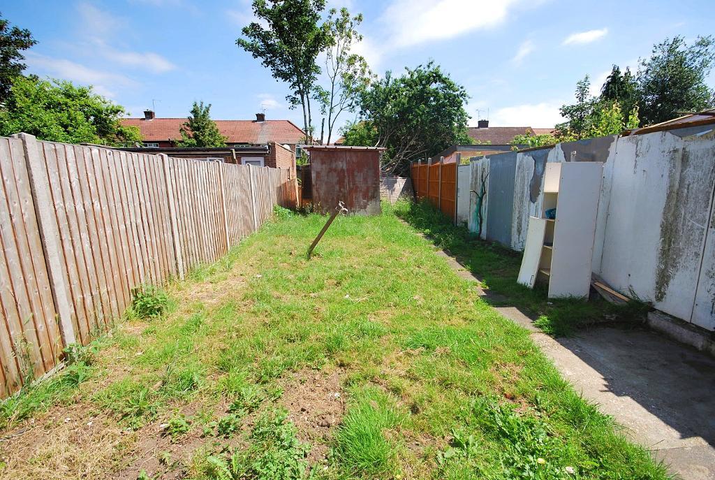 3 Bedroom MID TERRACED to Rent in WEMBLEY, HA0 1LL
