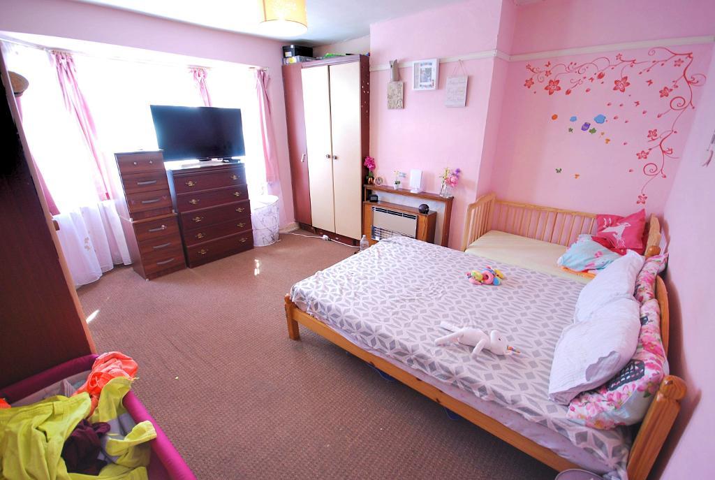 3 Bedroom END TERRACED to Rent in WEMBLEY, HA0 4LH