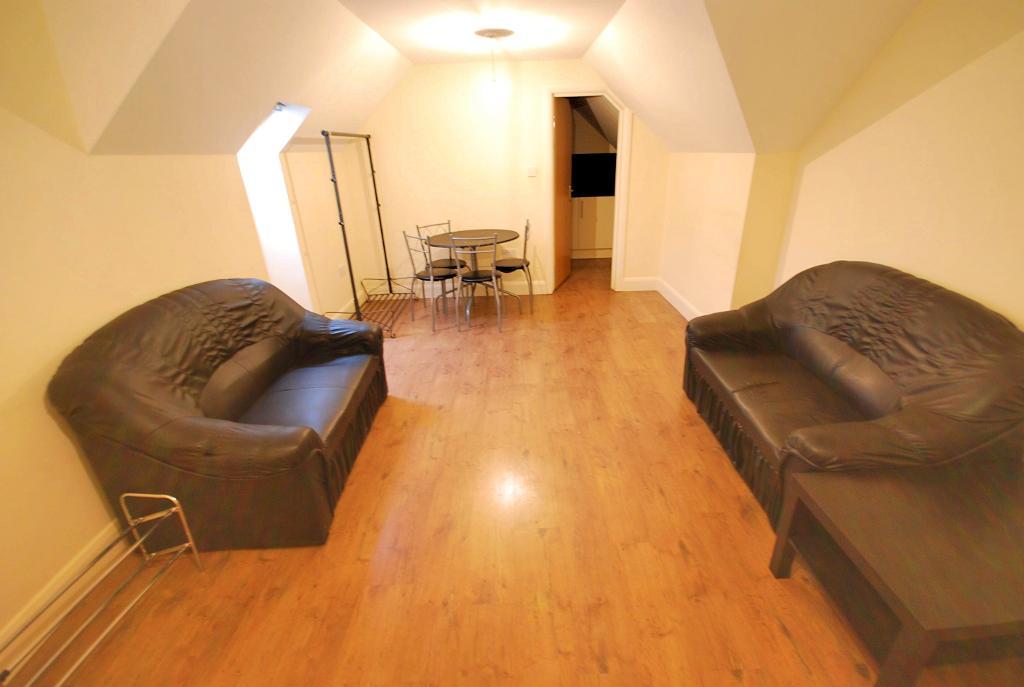 2 Bedroom FLAT to Rent in WEMBLEY, HA0 4TH