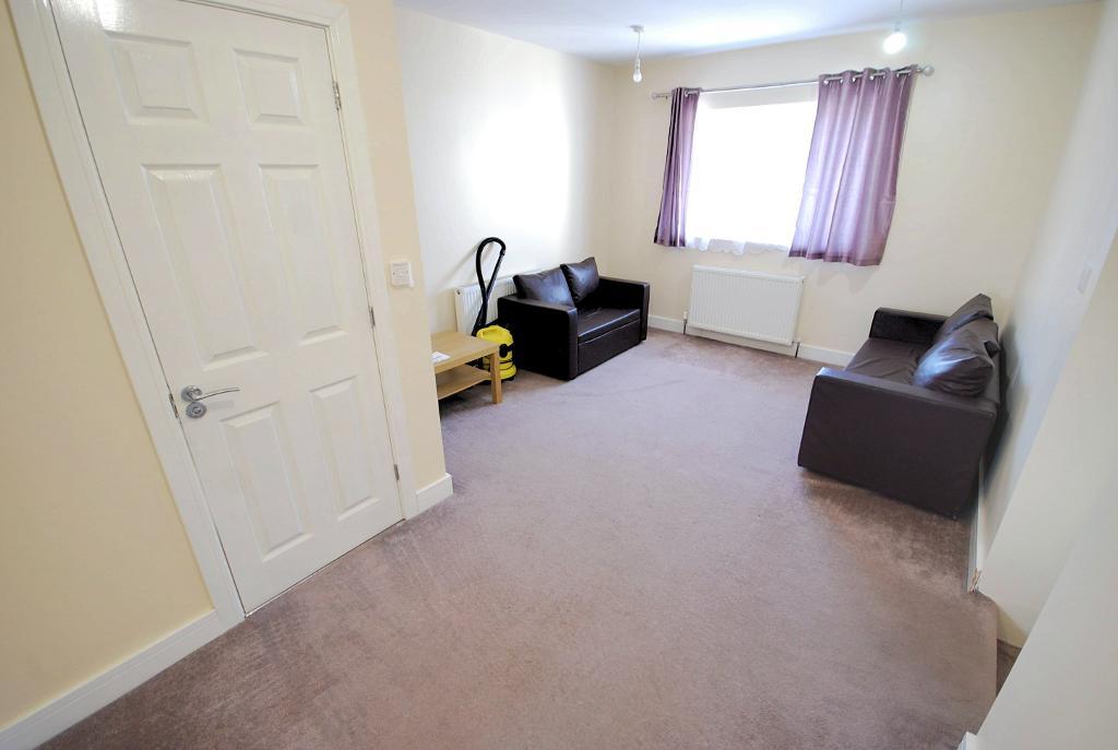 3 Bedroom CONVERTED FLAT to Rent in WEMBLEY, HA0 1UP