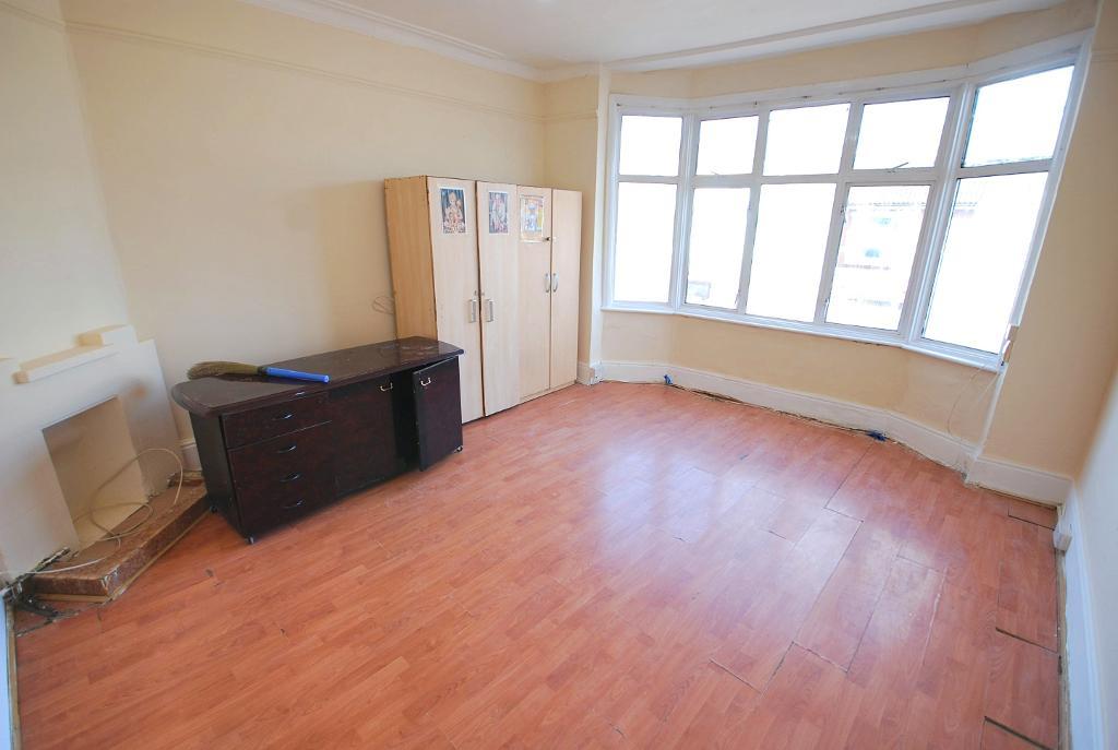 EALING ROAD, WEMBLEY, MIDDLESEX, HA0 4QG