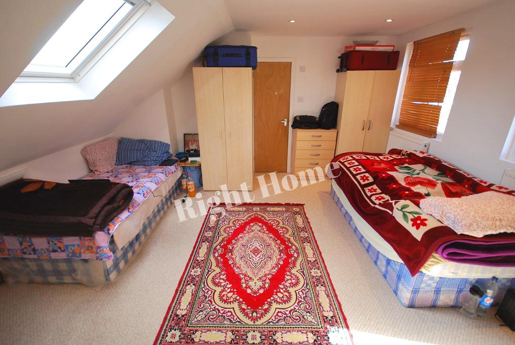 2 Bedroom FLAT for Sale in WEMBLEY, HA0 4QN