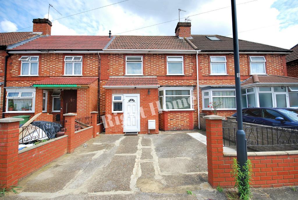 3 Bedroom MID TERRACED for Sale in WEMBLEY, HA0 1LY