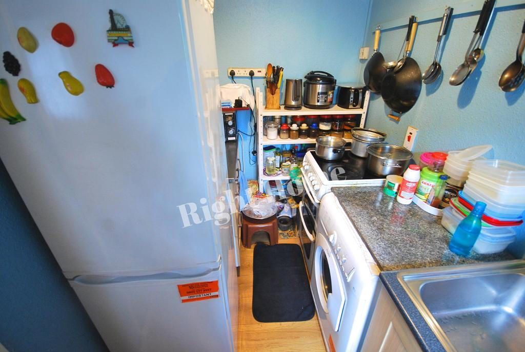 1 Bedroom CONVERTED FLAT for Sale in WEMBLEY, HA0 4UD