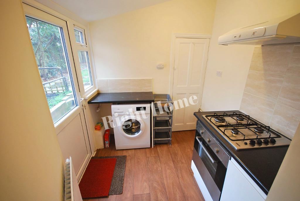 4 Bedroom END TERRACED to Rent in WEMBLEY, HA9 8DG