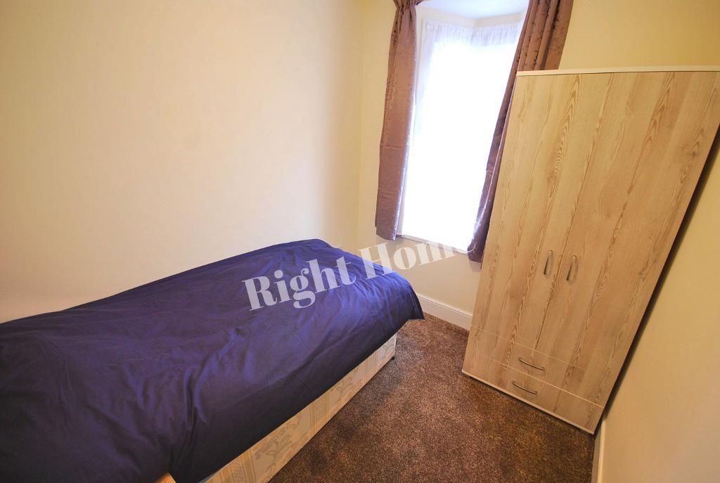 4 Bedroom END TERRACED to Rent in WEMBLEY, HA9 8DG