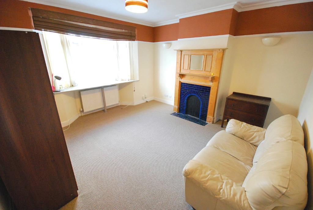 4 Bedroom SEMI DETACHED to Rent in WEMBLEY, HA0 4LH