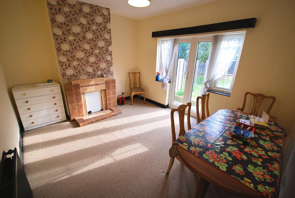4 Bedroom SEMI DETACHED to Rent in WEMBLEY, HA0 4LH