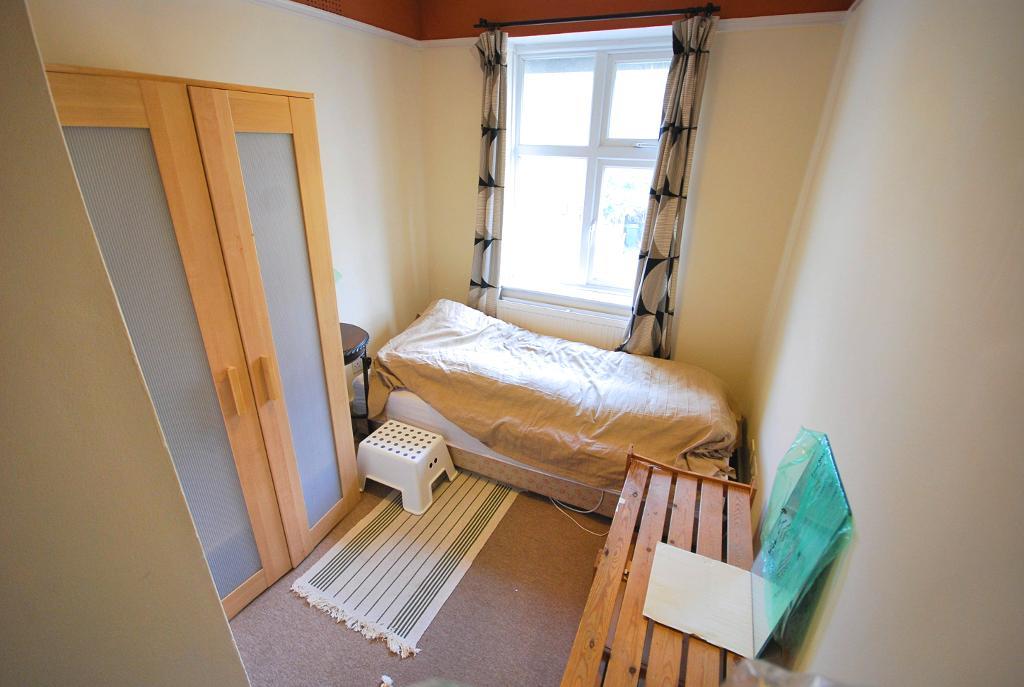 4 Bedroom SEMI DETACHED to Rent in WEMBLEY, HA0 4LH