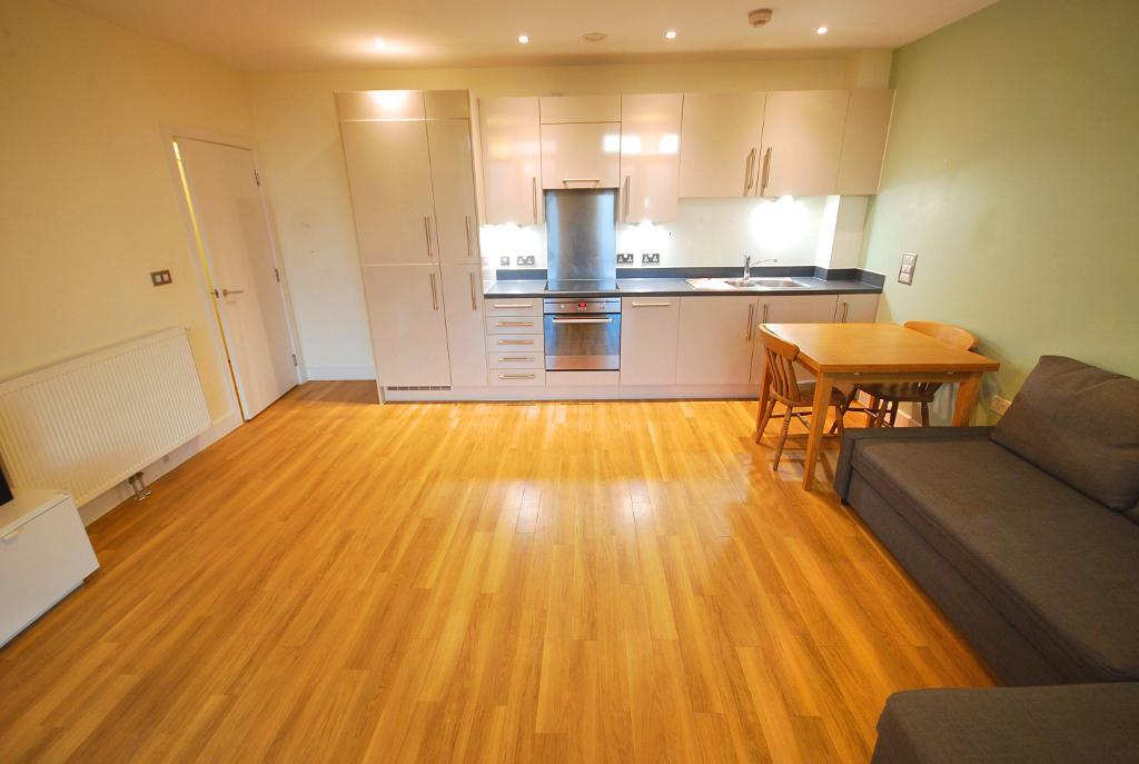 1  Bed FLAT Property to Rent in WEMBLEY, HA0 1RP