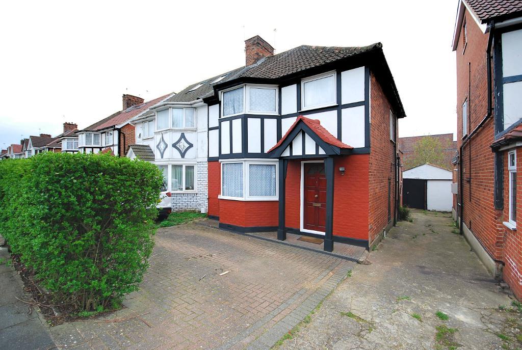 VIVIAN AVENUE, WEMBLEY, MIDDLESEX, HA9 6RQ