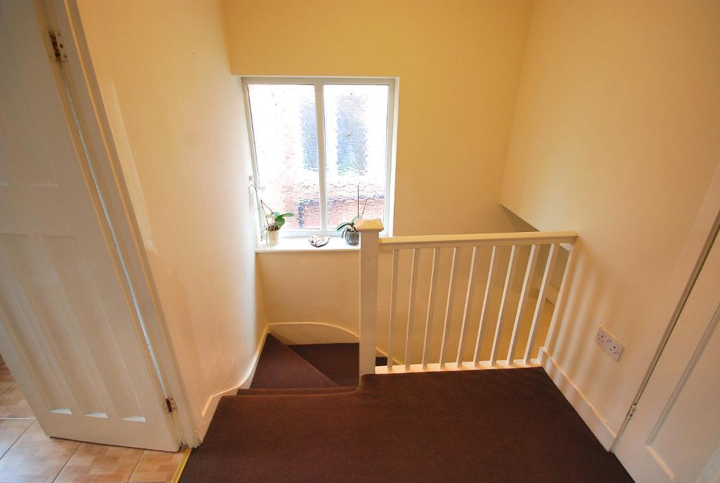 4 Bedroom SEMI DETACHED to Rent in WEMBLEY, HA9 6RQ