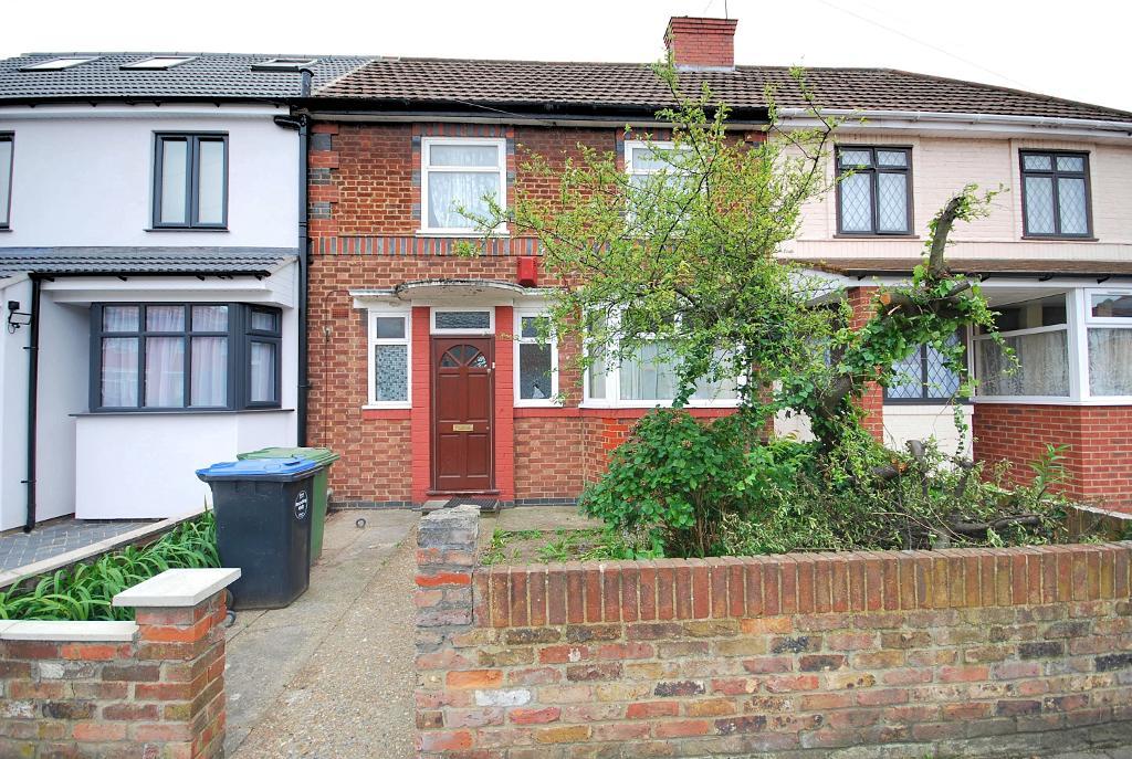 3  Bed MID TERRACED Property to Rent in WEMBLEY, HA0 1JB