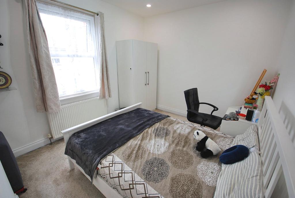 3 Bedroom MID TERRACED to Rent in WEMBLEY, HA0 1JS
