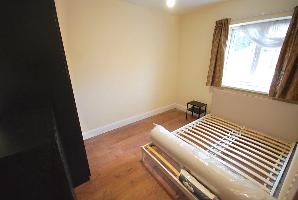 2 Bedroom FLAT to Rent in WEMBLEY, HA0 4TH
