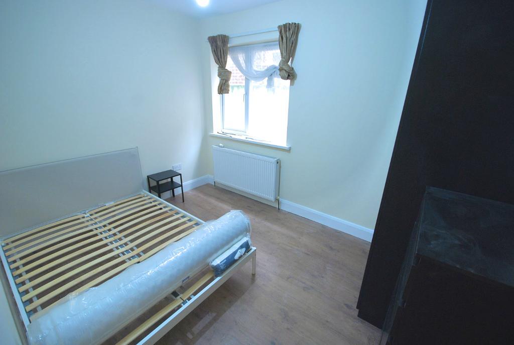 2 Bedroom FLAT to Rent in WEMBLEY, HA0 4TH