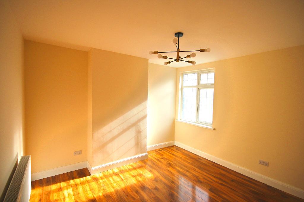 2 Bedroom FLAT to Rent in WEMBLEY, HA0 4QD
