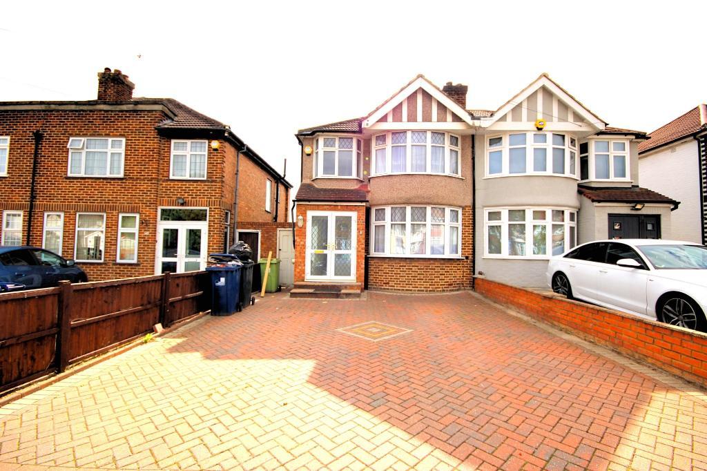 DARYNGTON DRIVE, GREENFORD, MIDDLESEX, UB6 8BL