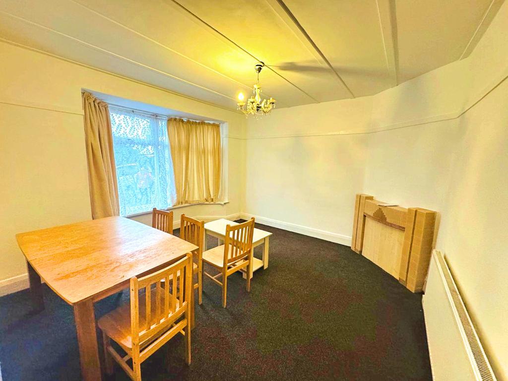 5 Bedroom SEMI DETACHED to Rent in WEMBLEY, HA9 6LS