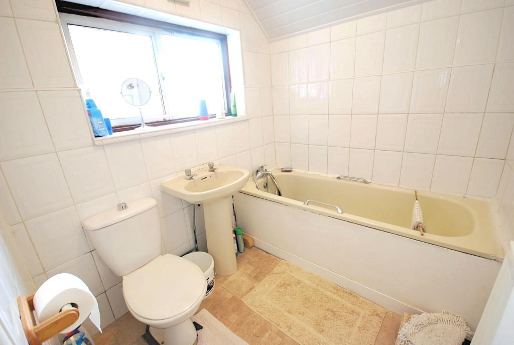 3 Bedroom SEMI DETACHED for Sale in WEMBLEY, HA9 6NX