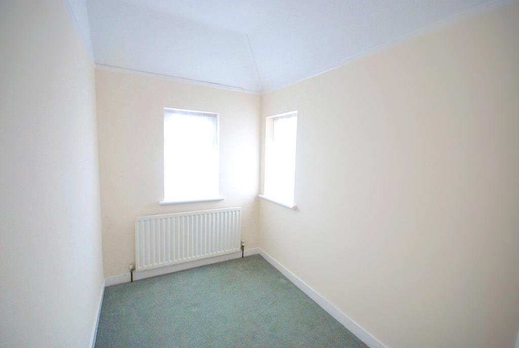 3 Bedroom SEMI DETACHED for Sale in WEMBLEY, HA9 6NX