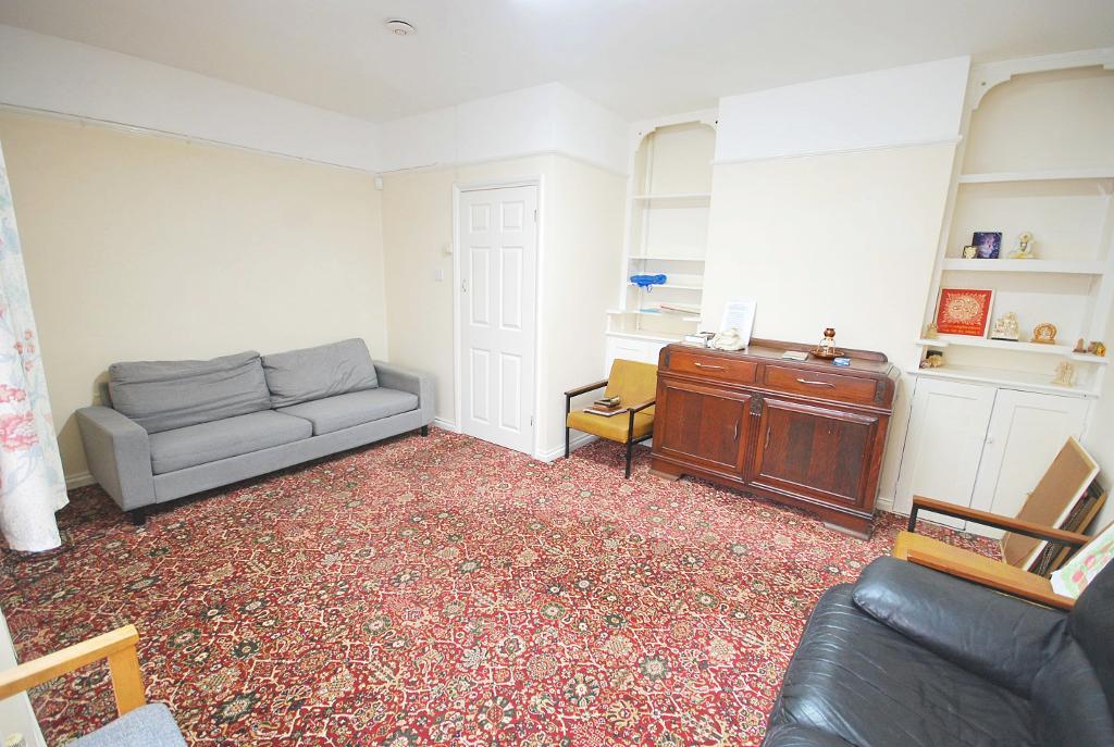 3 Bedroom SEMI DETACHED for Sale in WEMBLEY, HA9 6NX