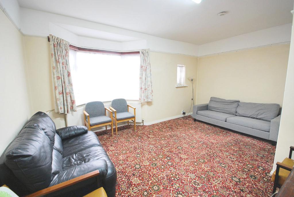 3 Bedroom SEMI DETACHED for Sale in WEMBLEY, HA9 6NX