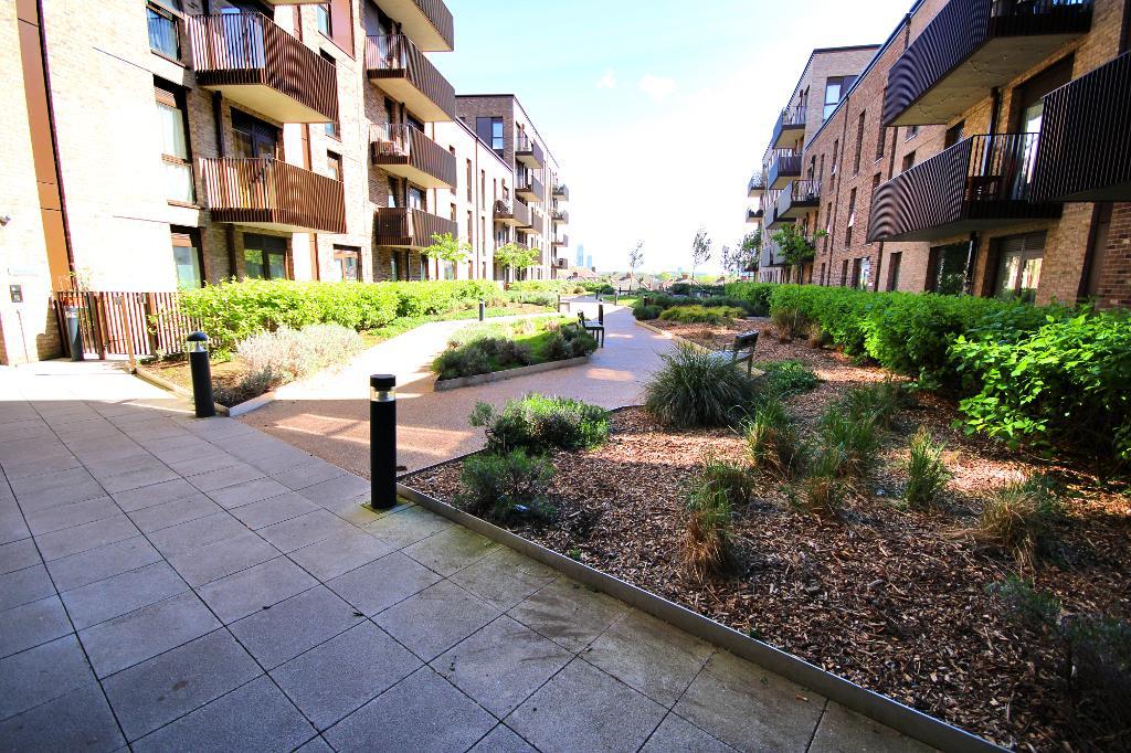 1 Bedroom FLAT for Sale in WEMBLEY, HA0 1HF