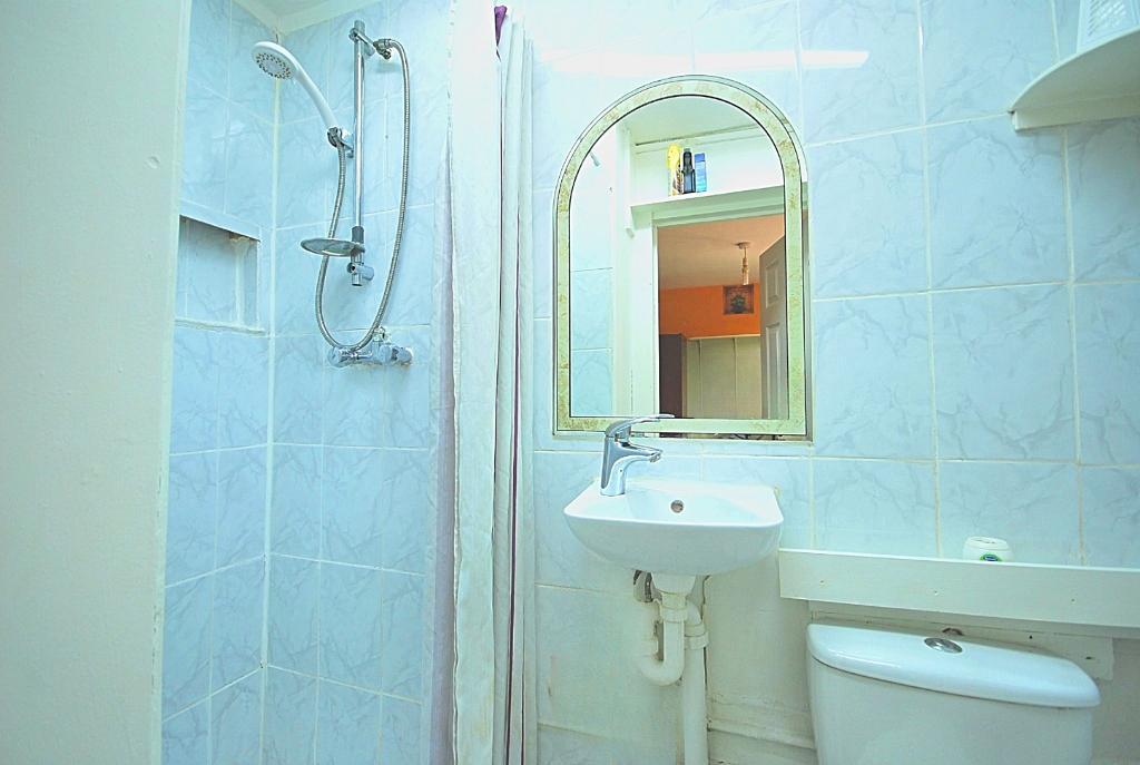 4 Bedroom SEMI DETACHED for Sale in PERIVALE, UB6 7PD