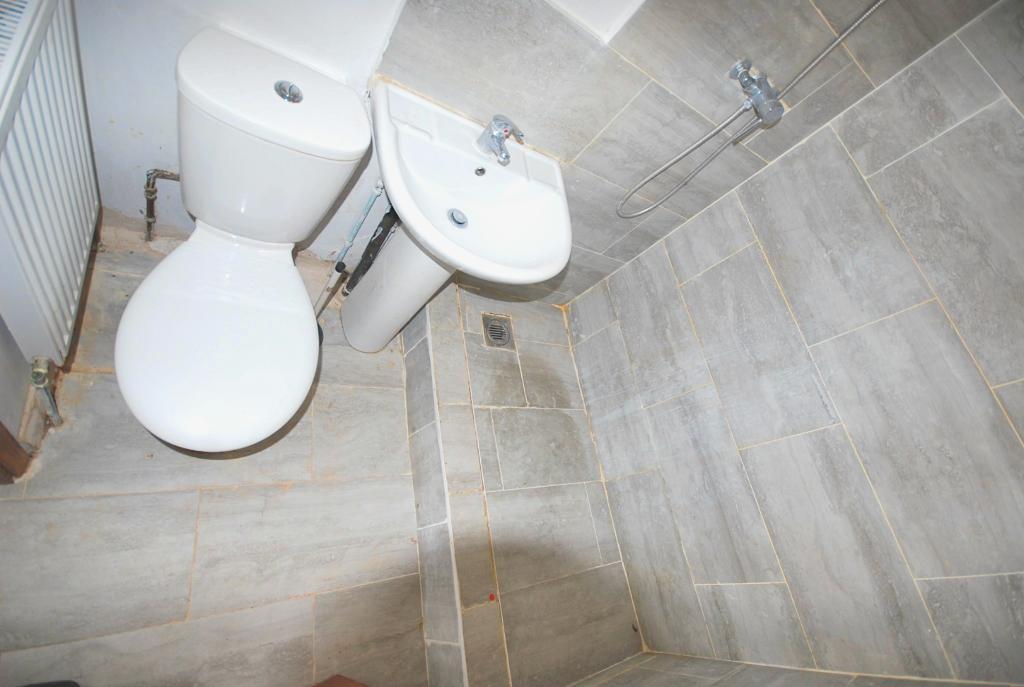 1 Bedroom CONVERTED FLAT to Rent in LONDON, NW10 7HU
