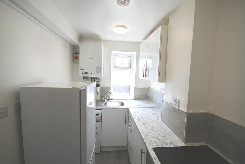 1 Bedroom CONVERTED FLAT to Rent in LONDON, NW10 7HU