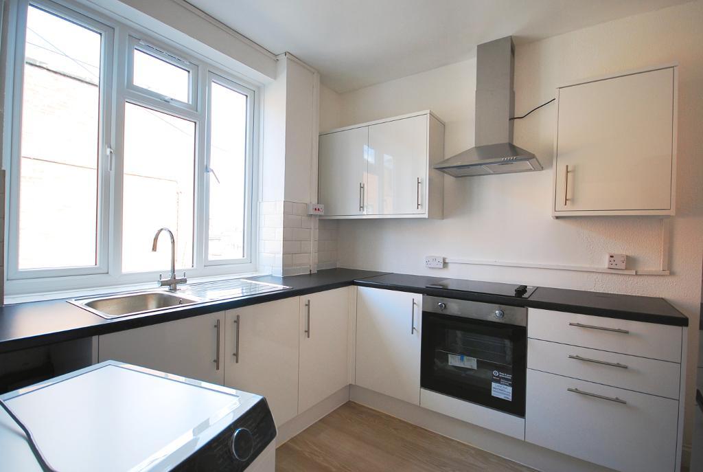 4 Bedroom FLAT to Rent in WEMBLEY, HA9 7EP