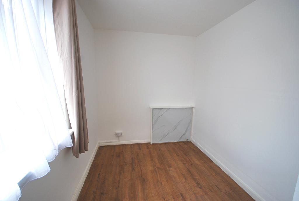 4 Bedroom FLAT to Rent in WEMBLEY, HA9 7EP