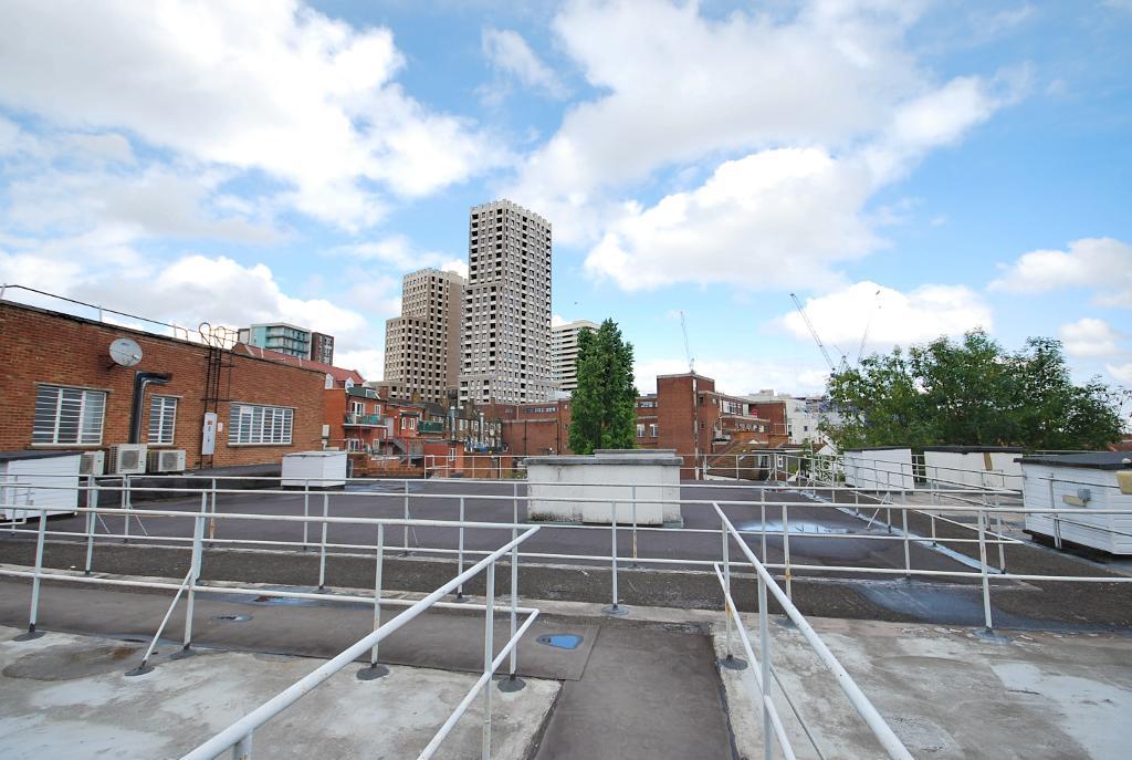 4 Bedroom FLAT to Rent in WEMBLEY, HA9 7EP