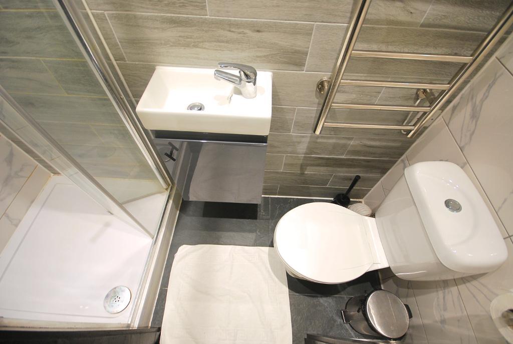 12 Bedroom SEMI DETACHED for Sale in HARROW, HA2 7LT