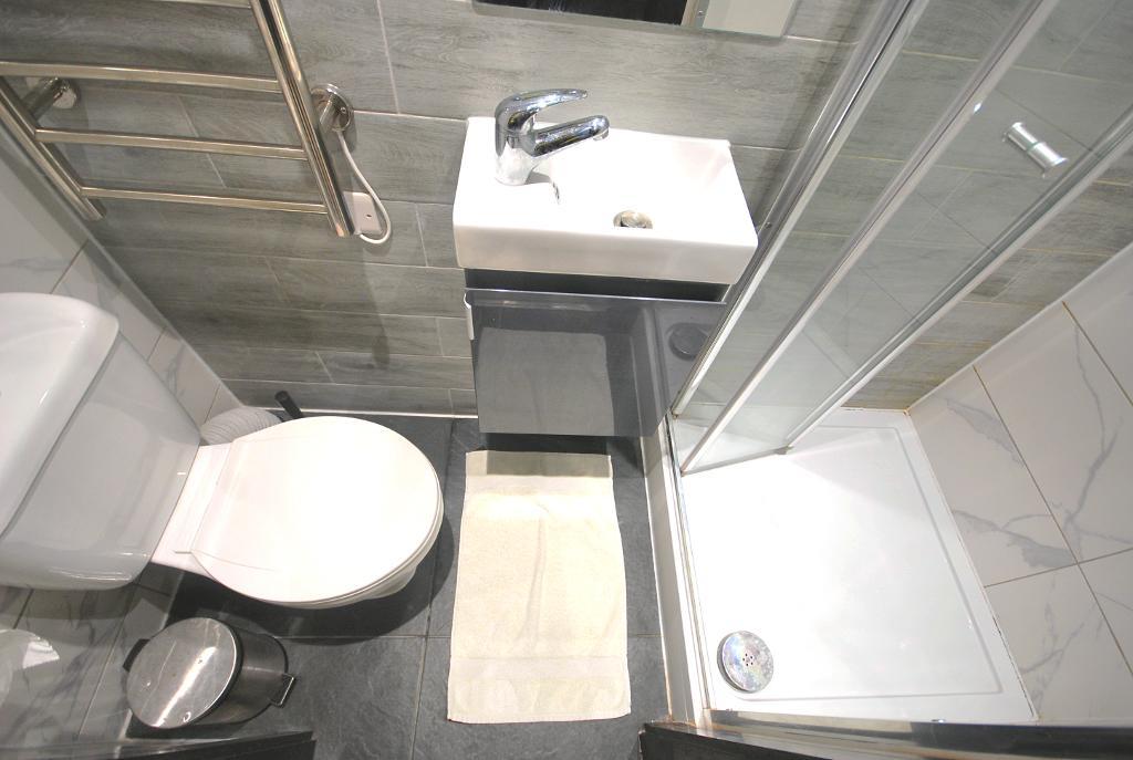 12 Bedroom SEMI DETACHED for Sale in HARROW, HA2 7LT