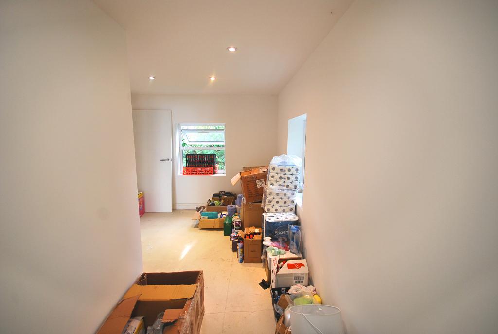 12 Bedroom SEMI DETACHED for Sale in HARROW, HA2 7LT