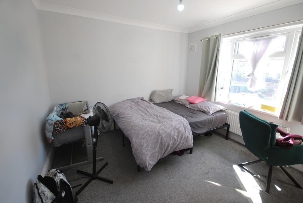 3 Bedroom CONVERTED FLAT to Rent in GREENFORD, UB6 0NQ