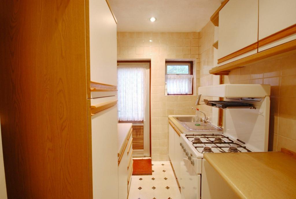 3 Bedroom SEMI DETACHED to Rent in WEMBLEY, HA9 6JQ