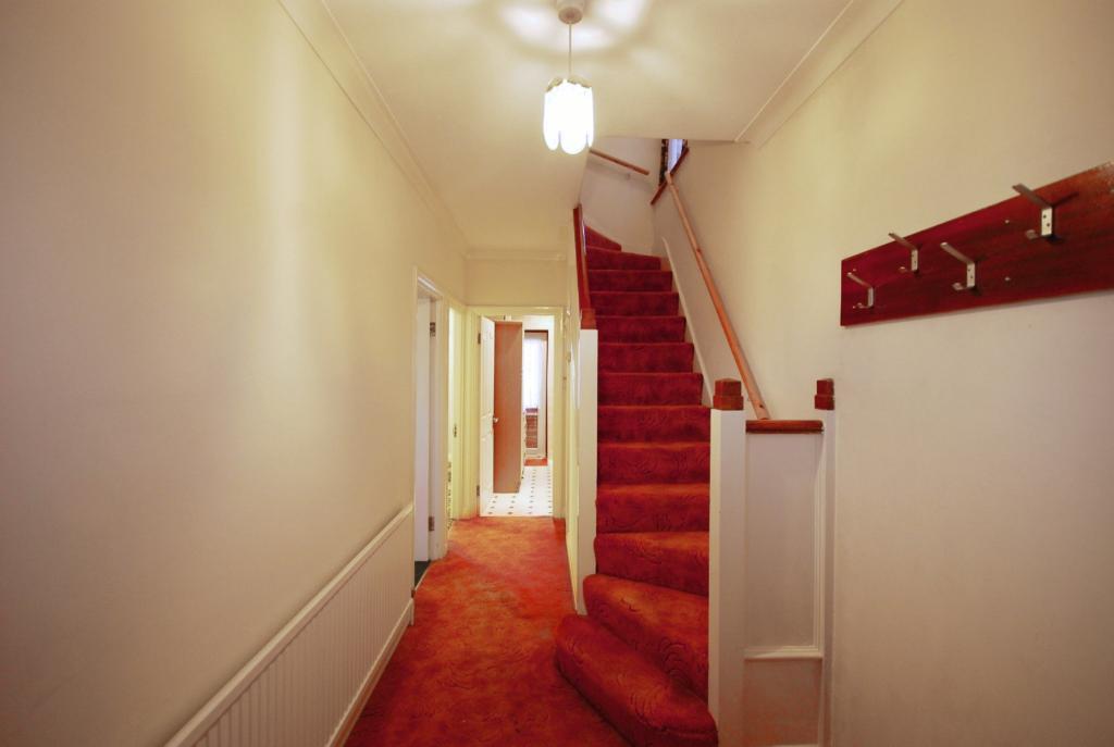 3 Bedroom SEMI DETACHED to Rent in WEMBLEY, HA9 6JQ