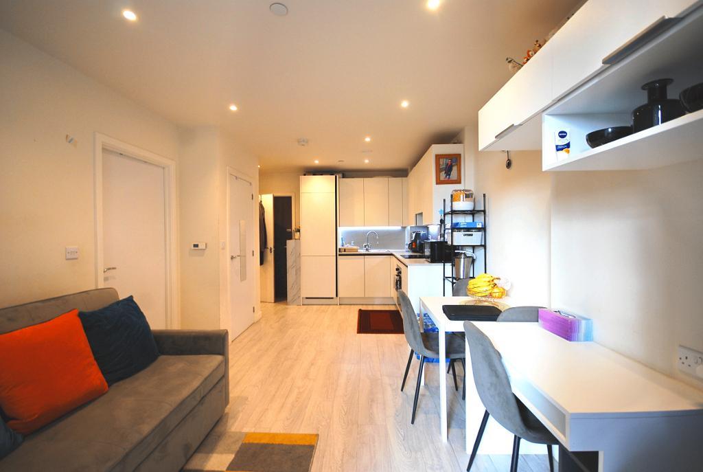 1  Bed FLAT Property to Rent in HARROW, HA1 4BF