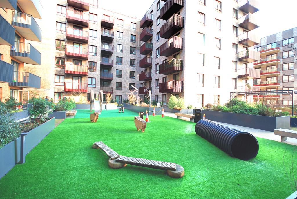 1 Bedroom FLAT for Sale in HARROW, HA1 4BF