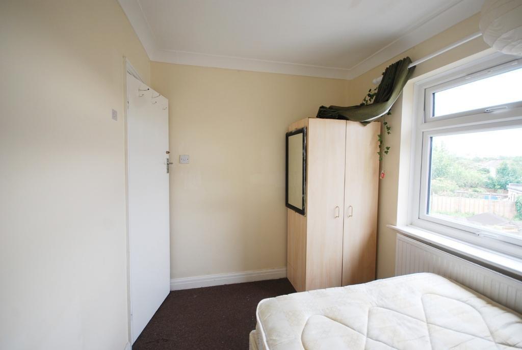 4 Bedroom SEMI DETACHED to Rent in WEMBLEY, HA0 1HZ