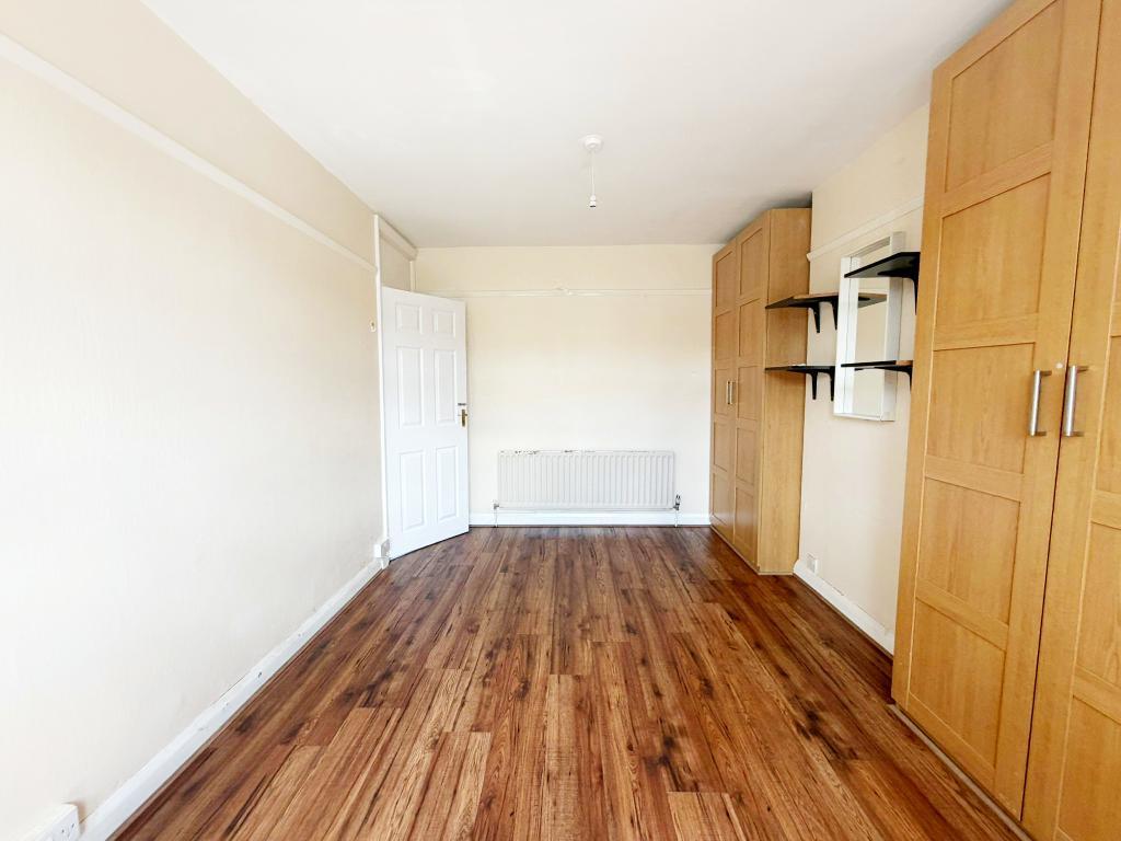 5 Bedroom MID TERRACED to Rent in WEMBLEY, HA0 1EU