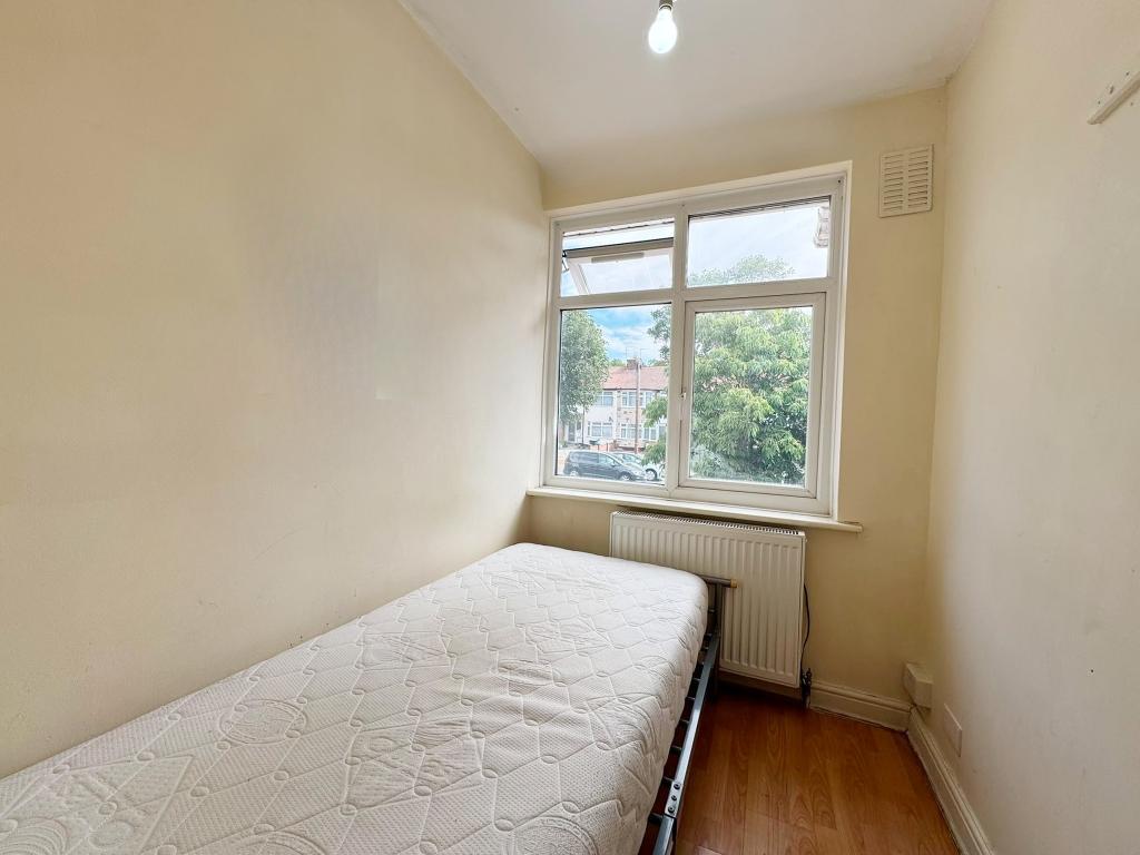 3 Bedroom HOUSE to Rent in WEMBLEY, HA0 1AP
