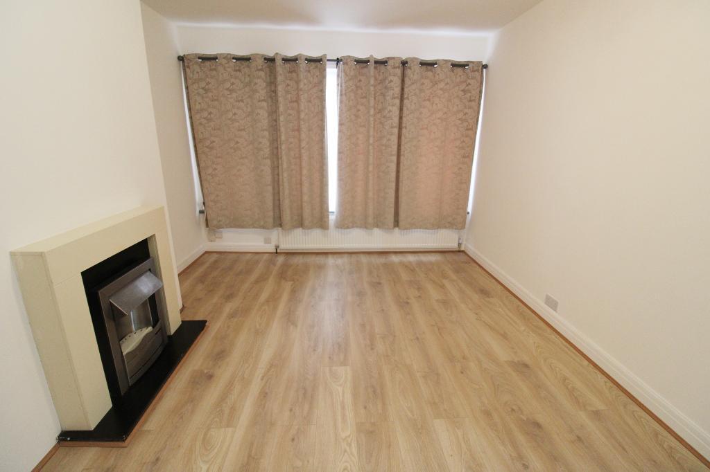 2 Bedroom MAISONETTE to Rent in PERIVALE, UB6 8TA