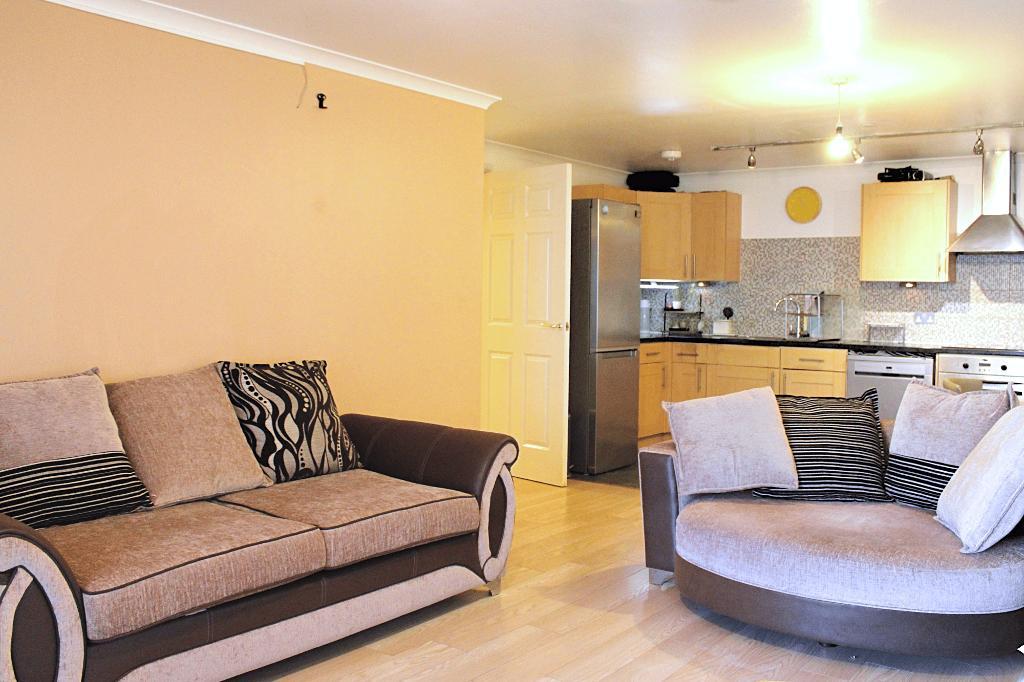 2 Bedroom FLAT for Sale in WEMBLEY, HA0 1LF
